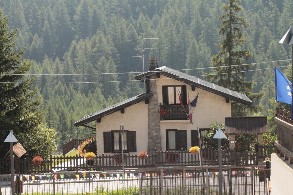 Casalpina Don Barra Hotel Pragelato Exterior photo